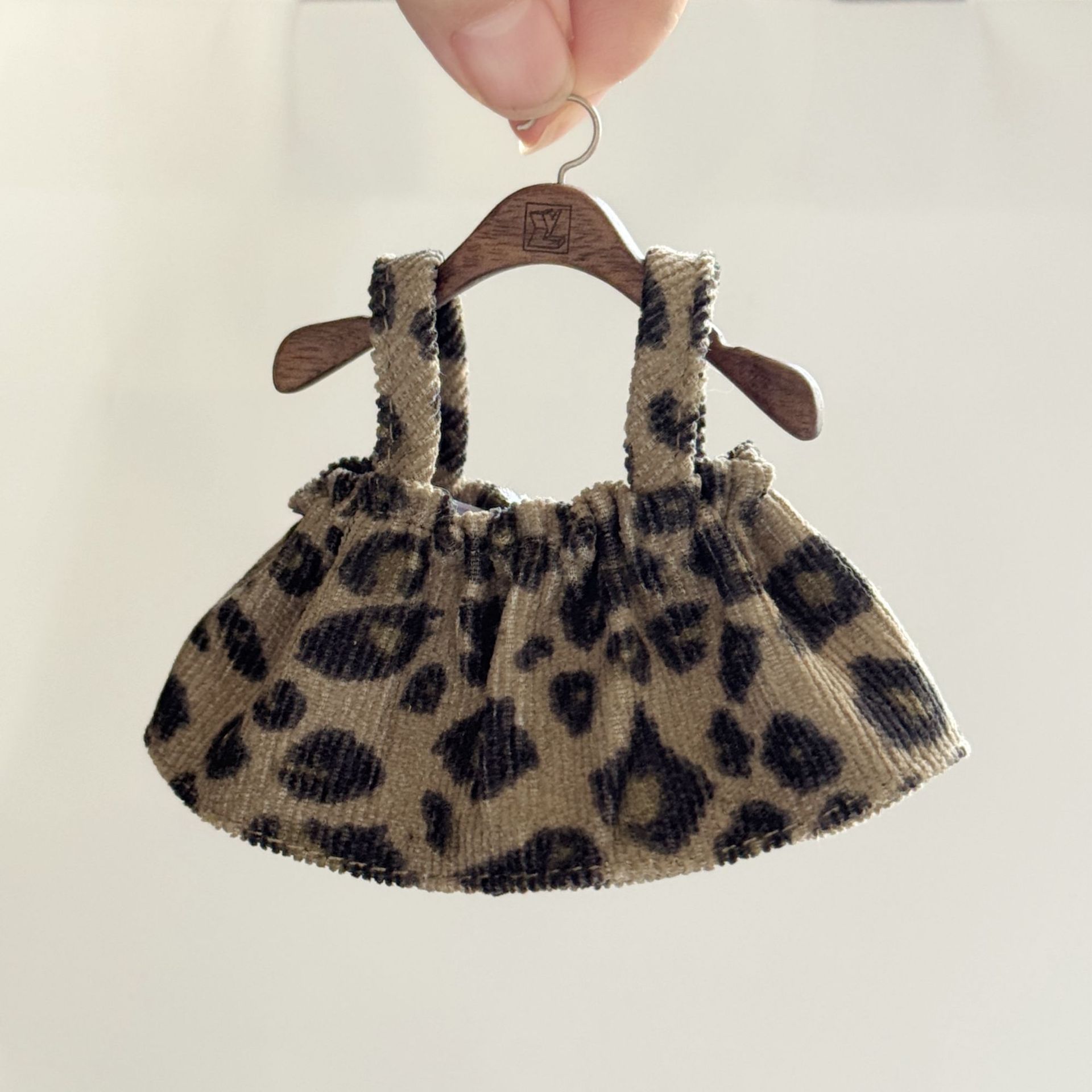 Leopard Print Skirt for Labubu - Baby Products List avaliação e preço