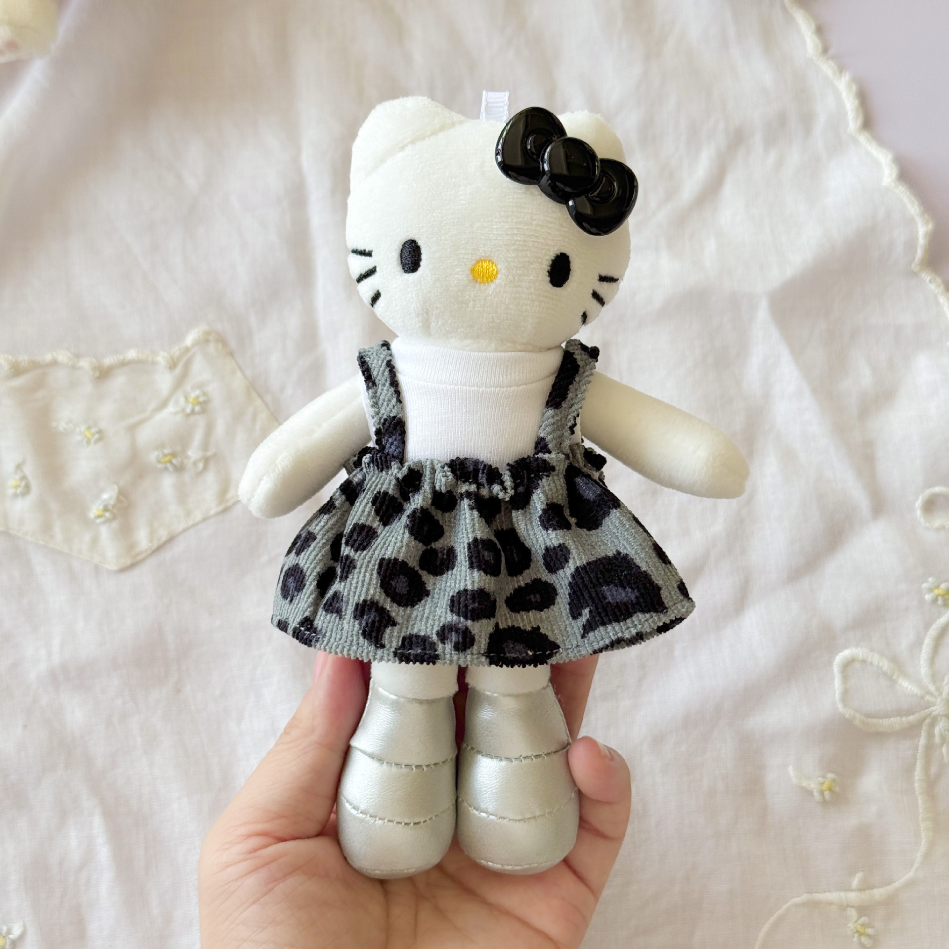 Leopard Print Skirt for Labubu - Baby Products List avaliação e preço