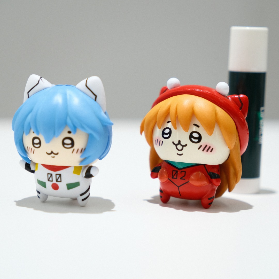  Cos Eva Miku Desk Decorative  - Baby Products avaliação e preço
