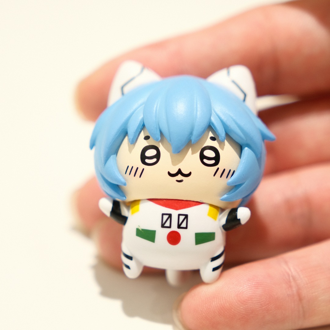  Cos Eva Miku Desk Decorative  - Baby Products avaliação e preço